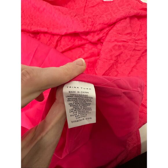 NWT Trina Turk Stellara Dress Size M - Picture 9 of 9